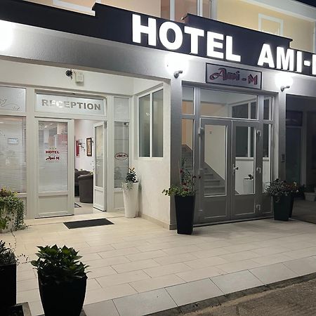 Hotel Ami - M Neum Exterior photo