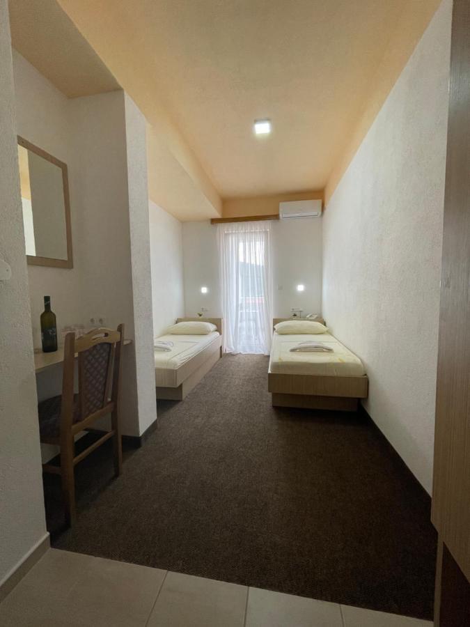 Hotel Ami - M Neum Exterior photo