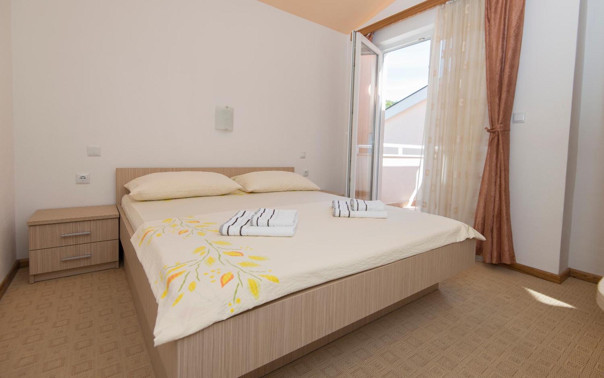 Hotel Ami - M Neum Exterior photo
