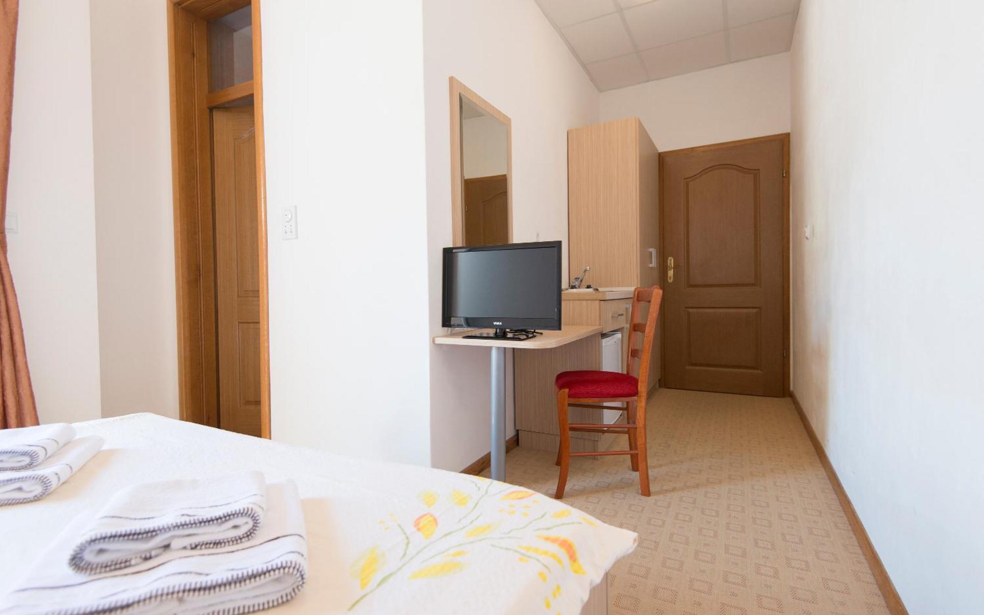 Hotel Ami - M Neum Exterior photo