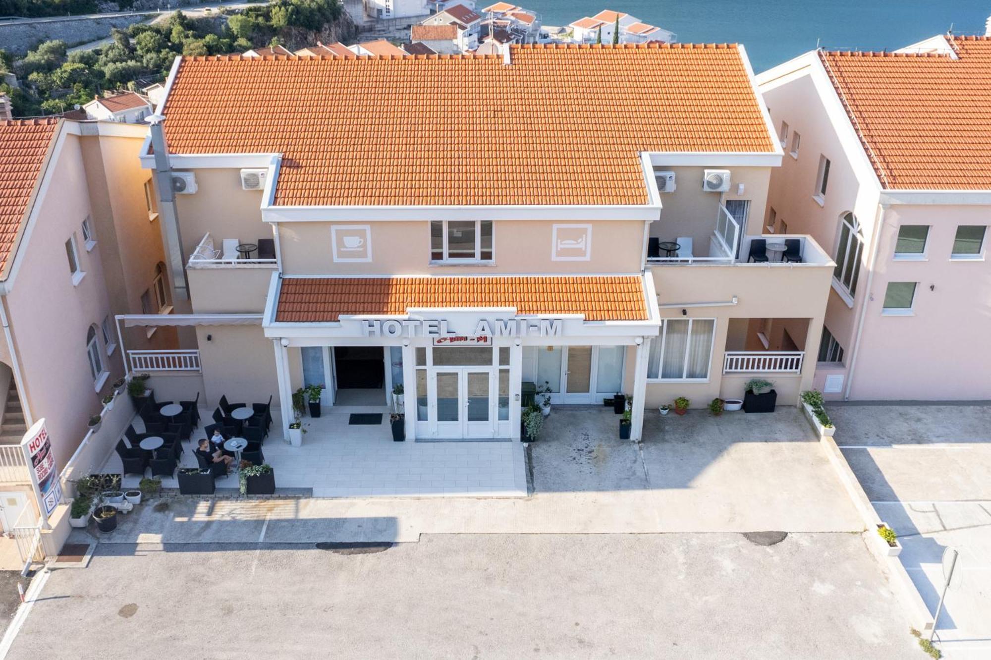 Hotel Ami - M Neum Exterior photo