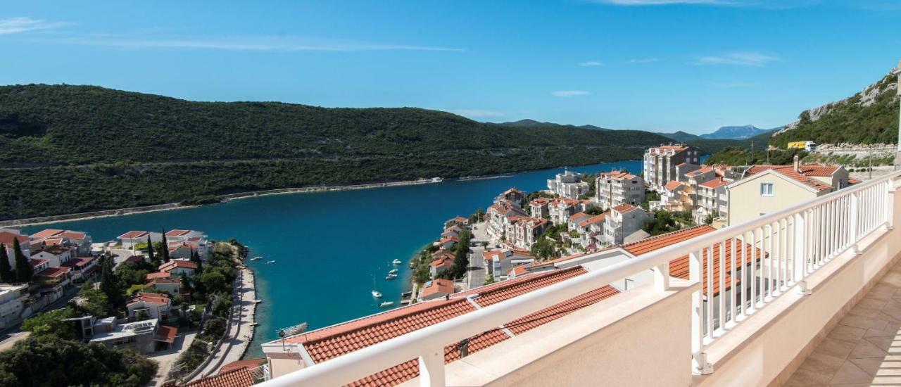 Hotel Ami - M Neum Exterior photo